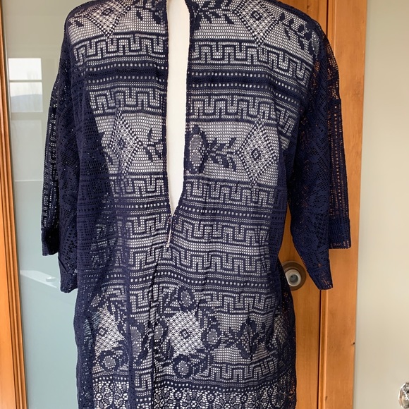 Lace top bought in Europe - Picture 6 of 9